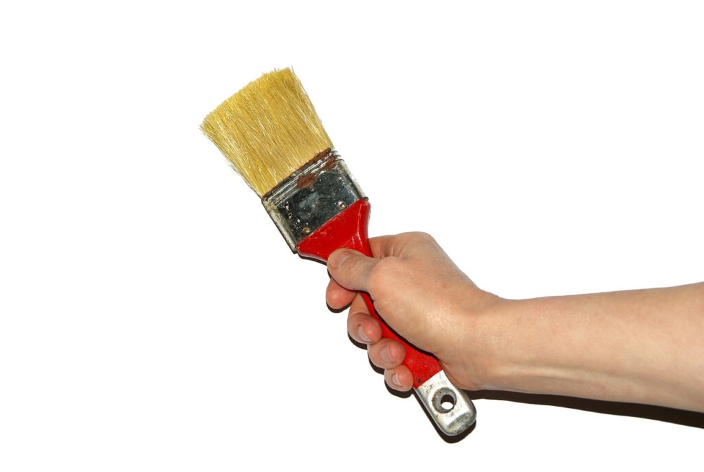 brush, woman, work-1693912.jpg